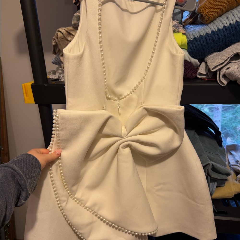 Cream Sleeveless Fit-and-Flare Mini Dress - Picture 2 of 3